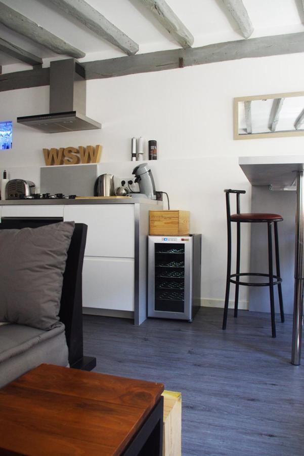 Wood Stone And Wine Appartement Beaune  Buitenkant foto